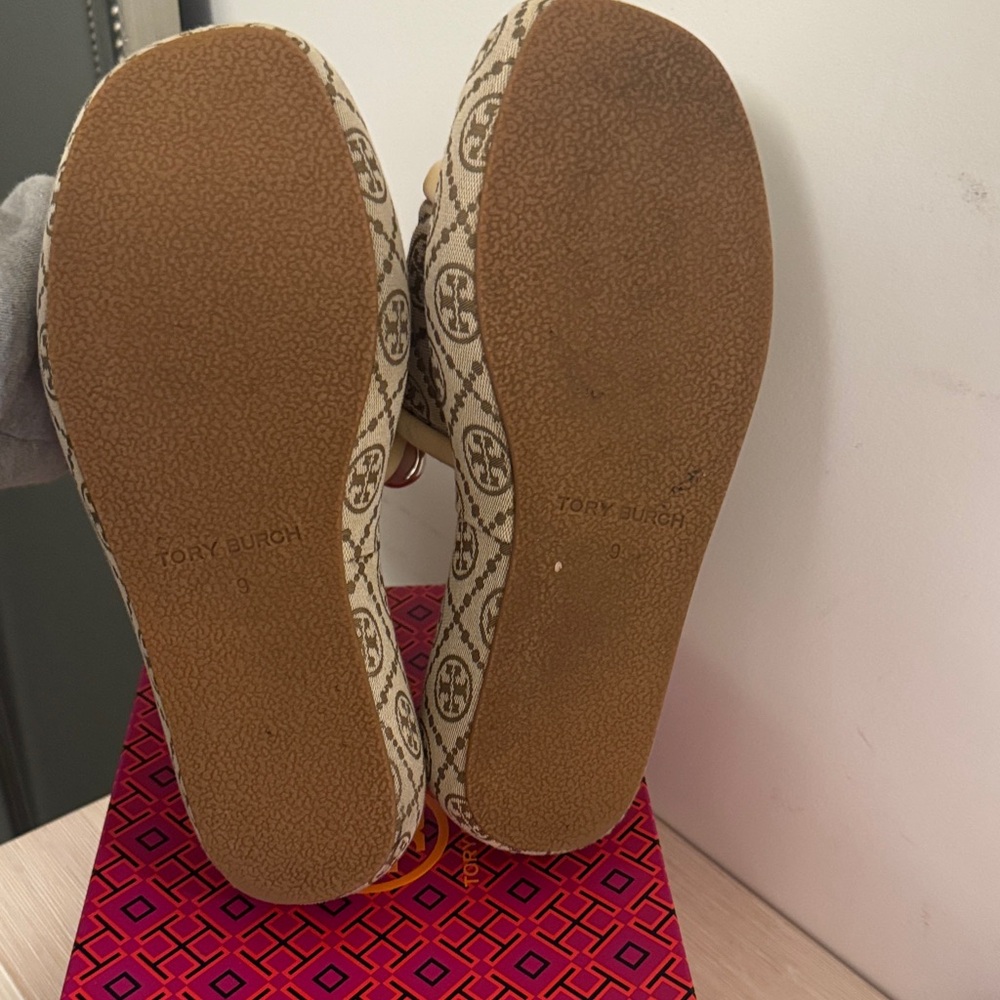 Tory Burch Bubble Platform Monogram Slides Size 9 - image 5